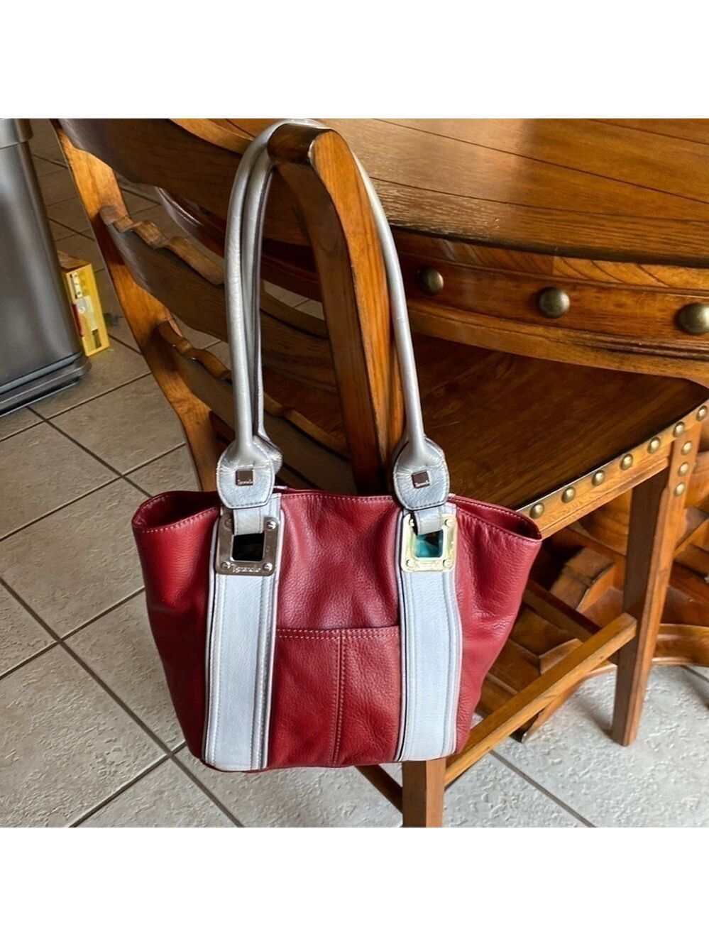 TIGNANELLO stylish Red white stripes 💯 leather 🎉Host Pick 7/22 🎉 - Picture 2 of 10